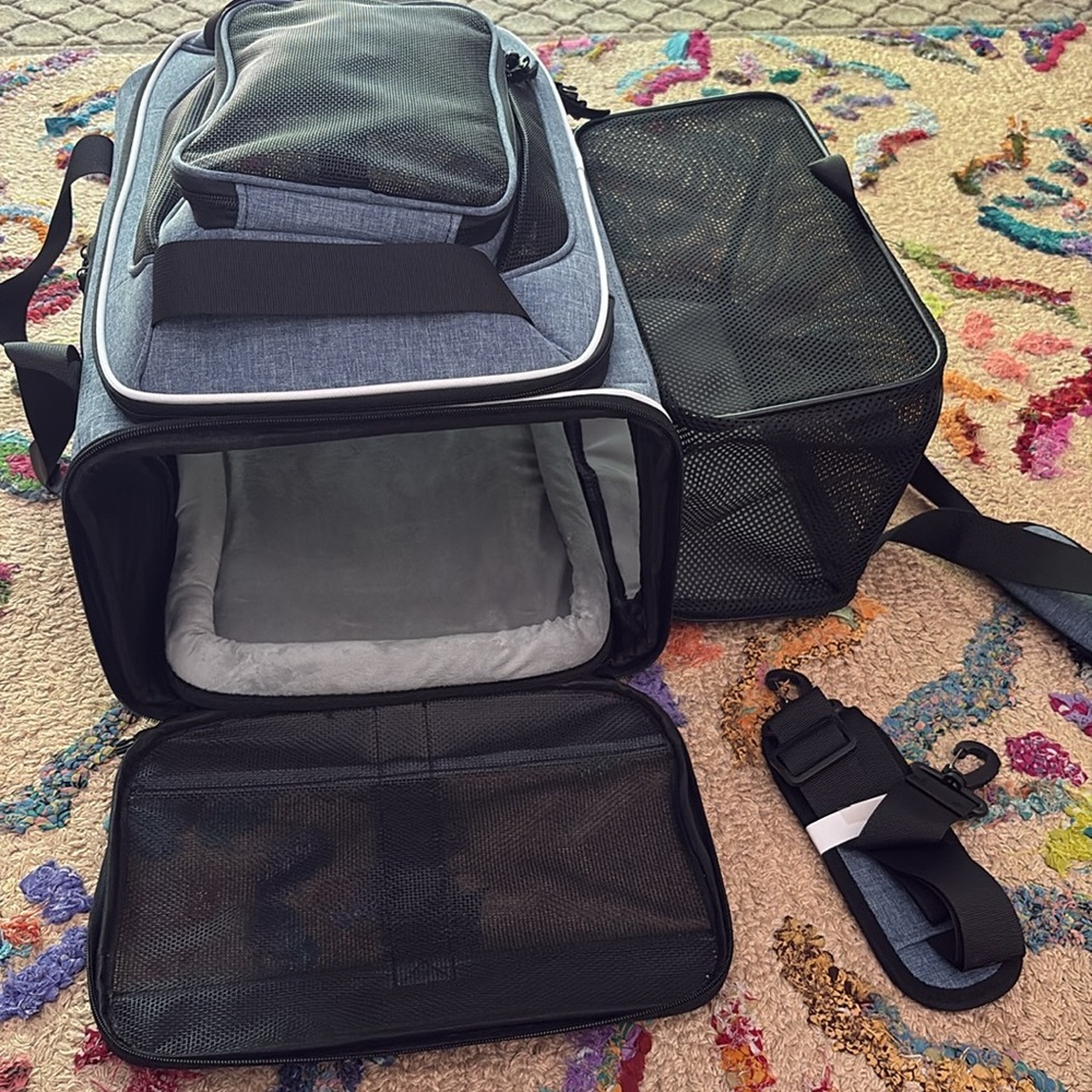 Petskd Top and Side Expandable Pet carrier NEW - Picture 10 of 10